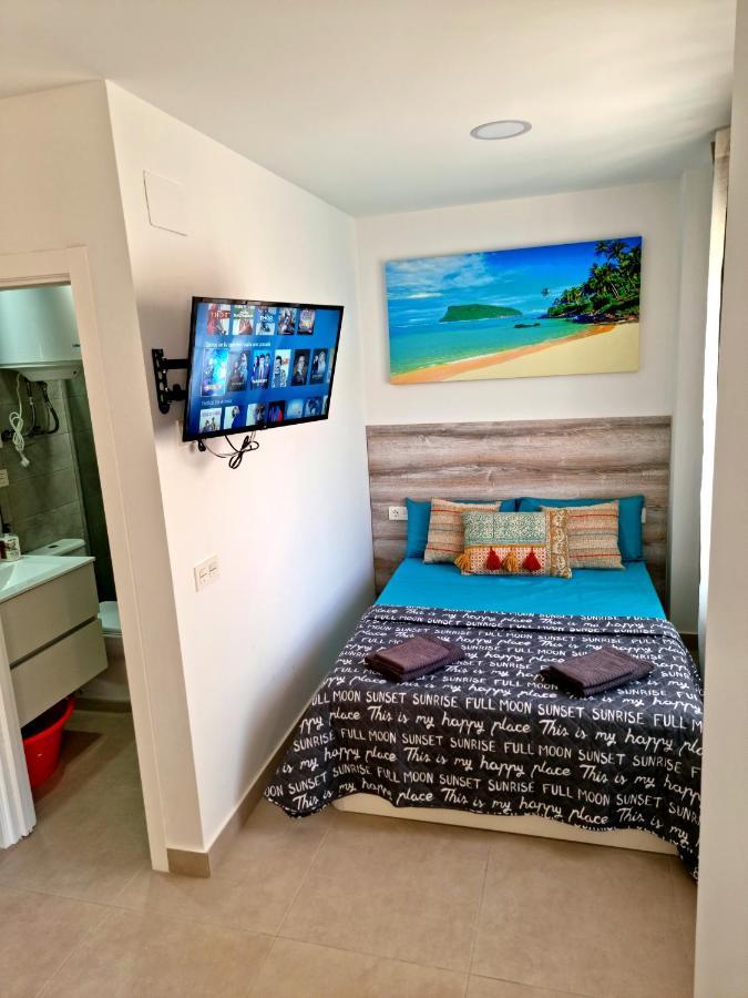 Apartamentos Elemar Free Luggage Storage Málaga Exteriör bild