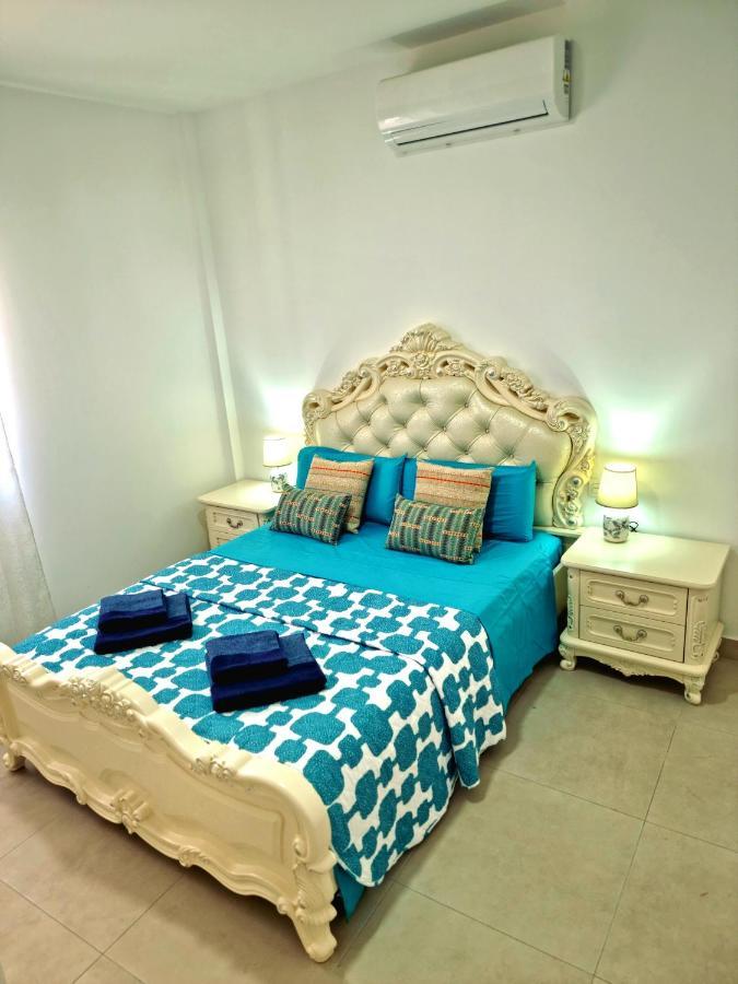 Apartamentos Elemar Free Luggage Storage Málaga Exteriör bild