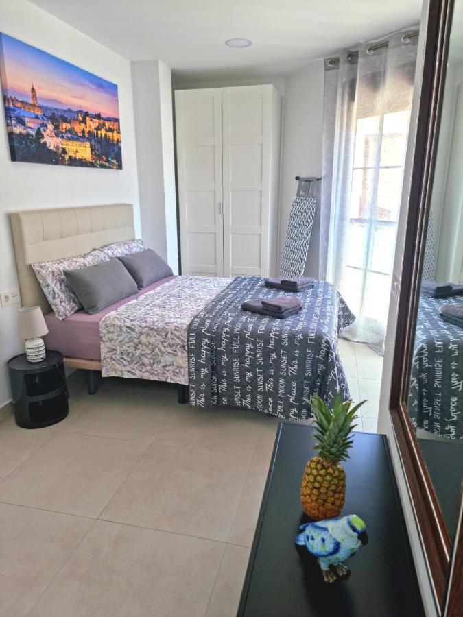 Apartamentos Elemar Free Luggage Storage Málaga Exteriör bild