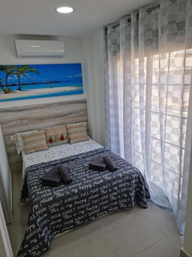 Apartamentos Elemar Free Luggage Storage Málaga Exteriör bild