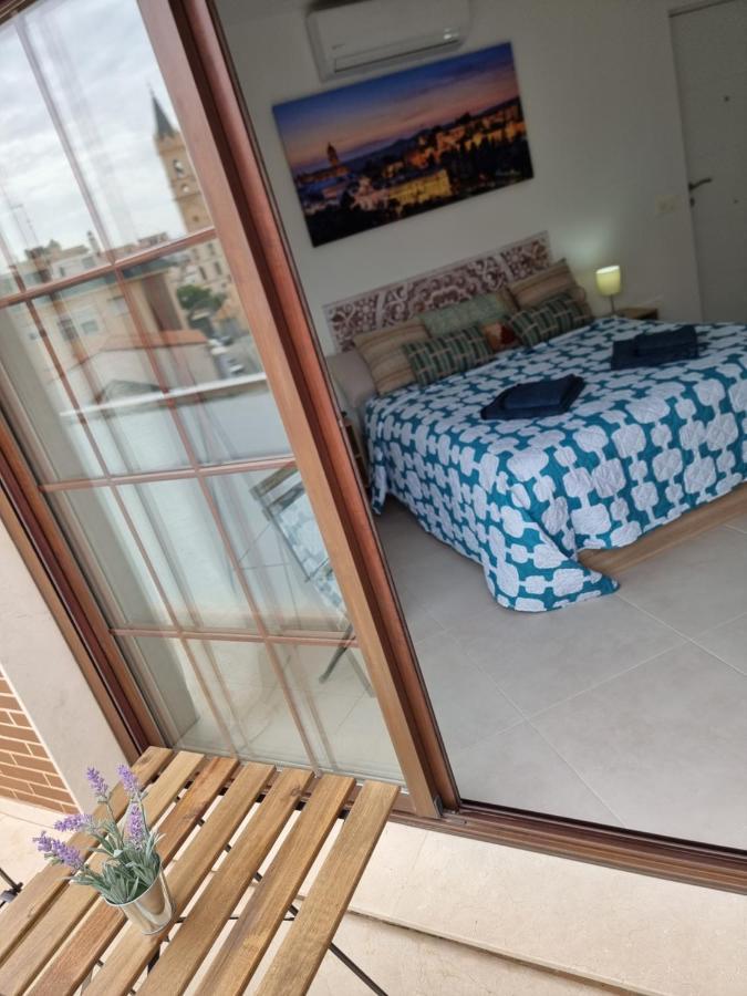 Apartamentos Elemar Free Luggage Storage Málaga Exteriör bild