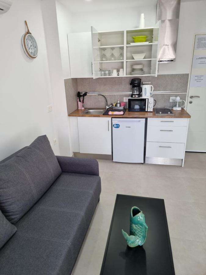 Apartamentos Elemar Free Luggage Storage Málaga Exteriör bild